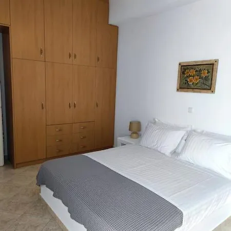 Nianiari House * Kímolos