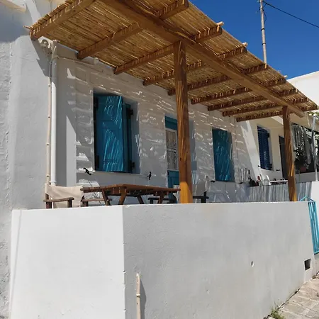 Nianiari House * Kímolos